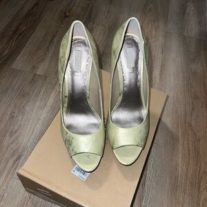 RACHEL Rachel Roy Green Patent Leather Heels